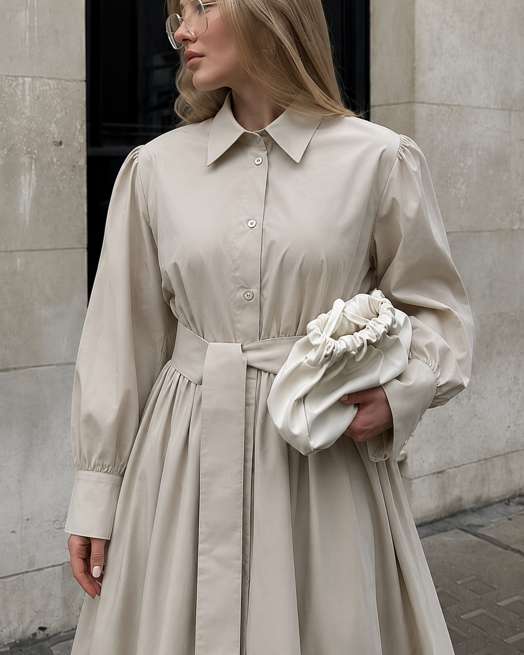 The Flow Dress -Beige