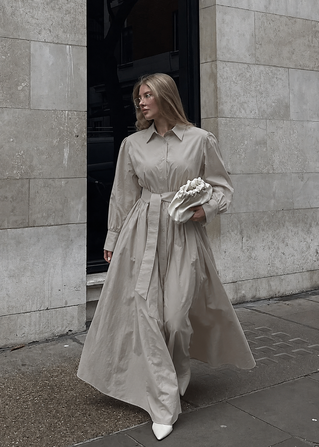The Flow Dress -Beige